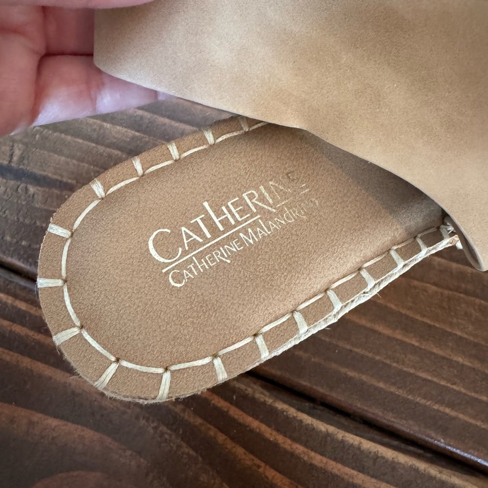 NWT-Tan Wedge Sandals -7 - Picture 8 of 8